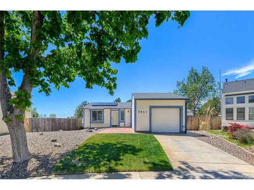 3911 S Ensenada Ct, Aurora, CO, 80013-5119 | Card Image