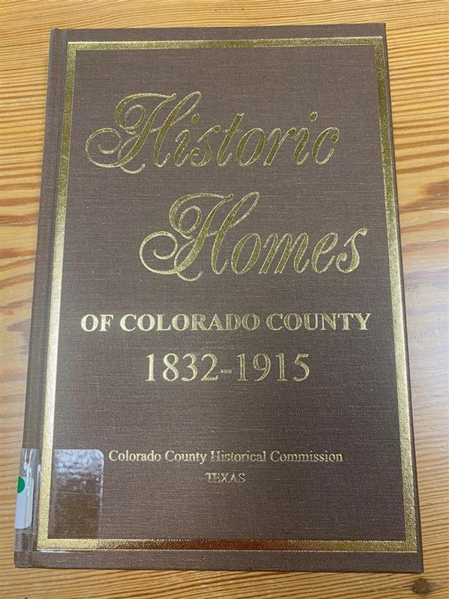 804 Milam is featured in the Historic Homes of Colorado County 1832-1915 | Image 33