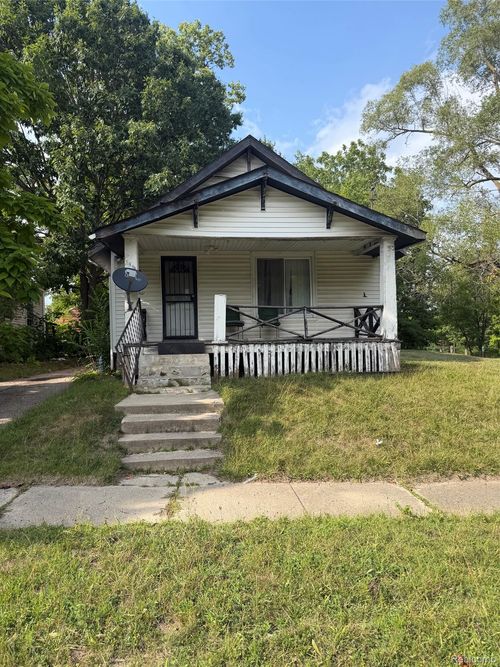 353 E Van Wagoner Avenue, Flint, MI, 48505 | Card Image