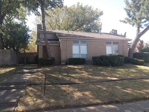 2110 Valleywood Dr, Arlington, TX, 76013-4304 | Card Image