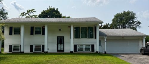 61 Seth Land Dr, Irondequoit, NY, 14617-5323 | Card Image