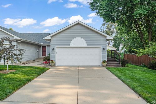 106 W Franklin Ave, Indianola, IA, 50125-1871 | Card Image