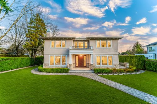 6708 Yew St, Vancouver, BC, V6P5W1 | Card Image