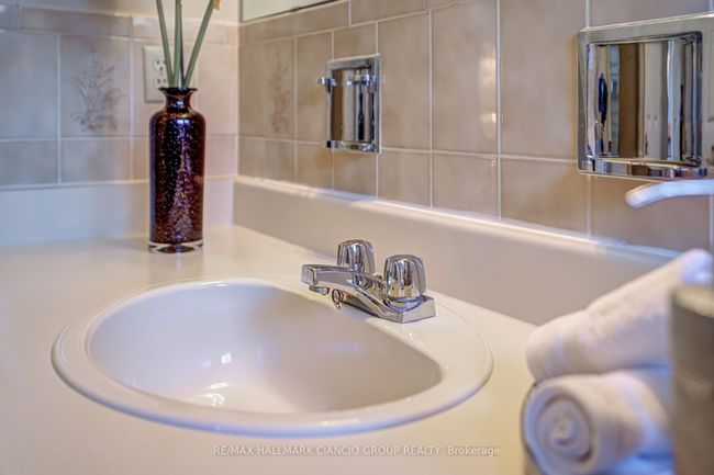 40 Crandall Dr, House other with 4 bedrooms, 4 bathrooms and 6 parking in Markham ON | Image 27
