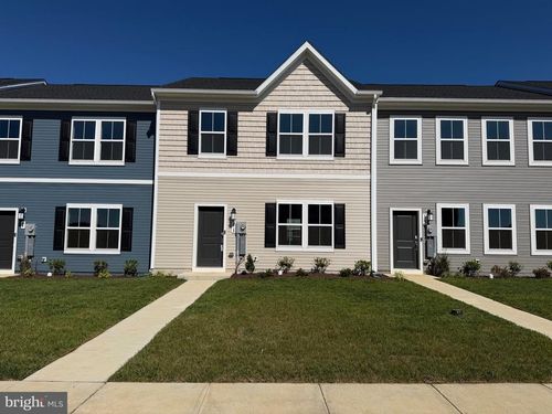 11 Night Star Ter, KEARNEYSVILLE, WV, 25430-2894 | Card Image