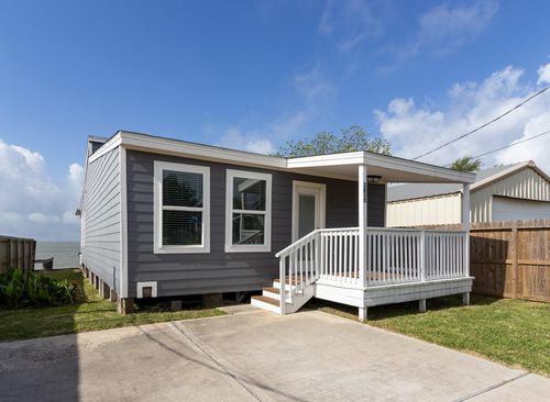 2830 Bay Oaks Harbor Dr, Baytown, TX, 77523-3179 | Card Image