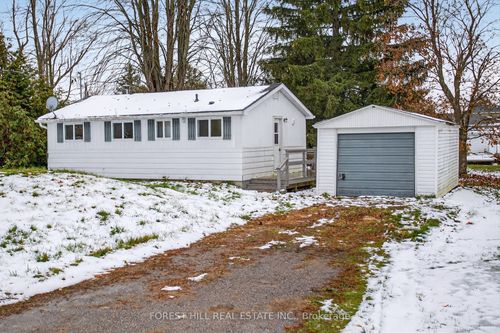 69 Blythe Shore Rd, Fenelon Falls, ON, K0M1N0 | Card Image