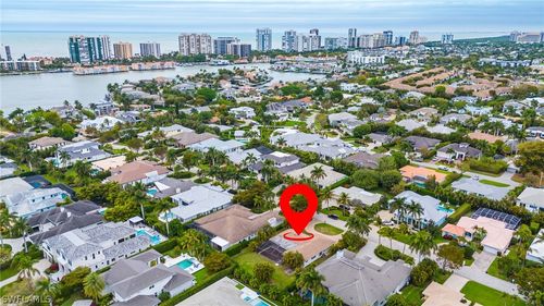 628 Binnacle Dr, Naples, FL, 34103-2724 | Card Image