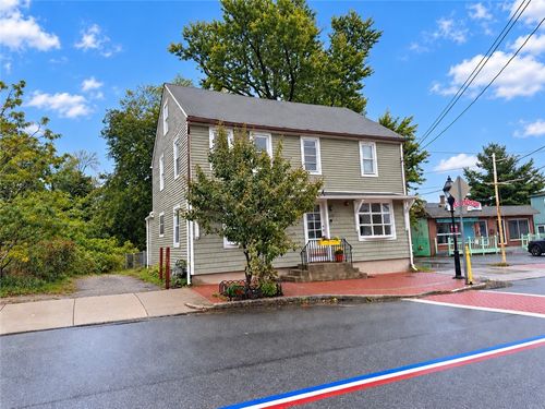 1st-fl-unit-1-2154 Broad St, Cranston, RI, 02905-3359 | Card Image