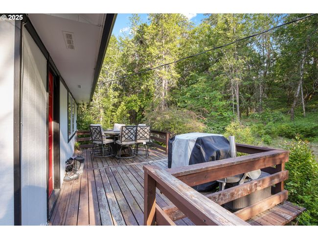 4247 Redwood Hwy, House other with 5 bedrooms, 3 bathrooms and null parking in Grants Pass OR | Image 28