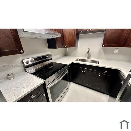 2-7826 Nw 40th Street, Coral Springs, FL, 33065 | Card Image