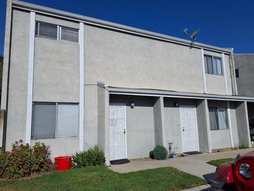 210 Myrtlewood Dr, Paso Robles, CA, 93446-4489 | Card Image