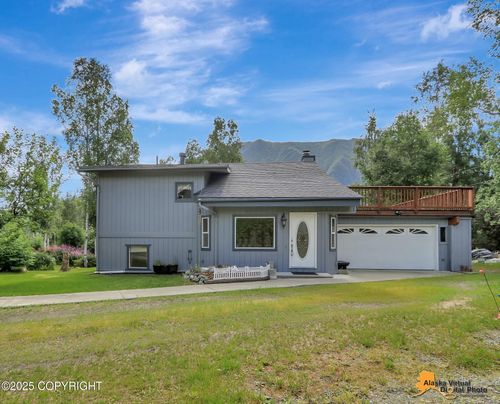 24508 Reese Rd, Chugiak, AK, 99567-5511 | Card Image