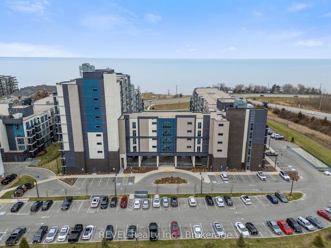 410 - 16 Concord Pl, Condo with 2 bedrooms, 1 bathrooms and null parking in Grimsby ON | Image 40