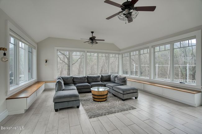 21 Stockbridge Rd, House other with 6 bedrooms, 4 bathrooms and null parking in West Stockbridge MA | Image 7