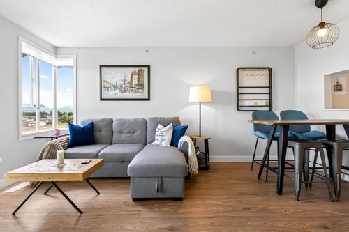 806-3455 Ascot Place, Vancouver, BC, V5R6B7 | Card Image