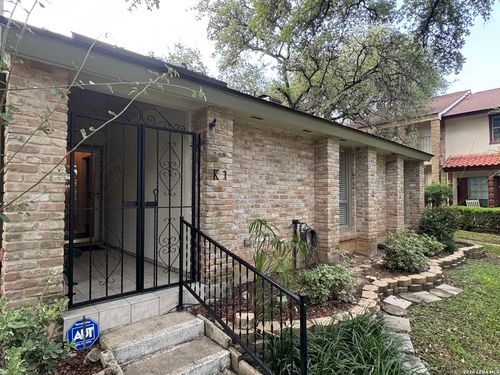 k1-11303 Vance Jackson Rd, San Antonio, TX, 78230-1848 | Card Image