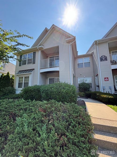 218 Cambridge Ct, Clifton, NJ, 07014-1376 | Card Image