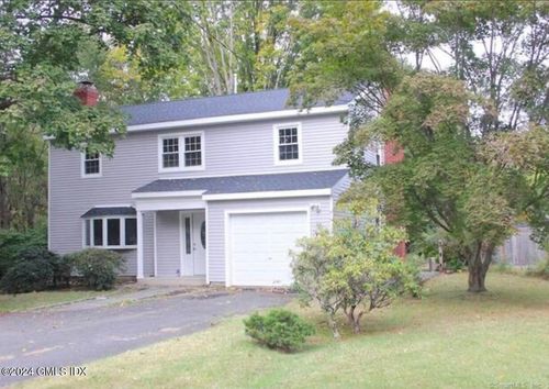 5 Griffith Rd, Riverside, CT, 06878-1201 | Card Image
