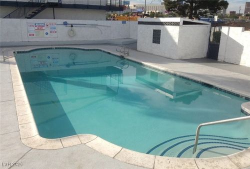 apt-99-4600 University Center Dr, Las Vegas, NV, 89119-6679 | Card Image