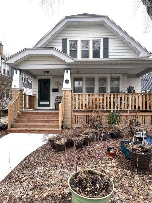 2340 N 70th Street, Wauwatosa, WI, 53213 | Card Image