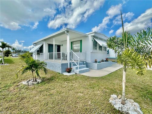 208 Brandywine Ln, NORTH FORT MYERS, FL, 33917-3019 | Card Image