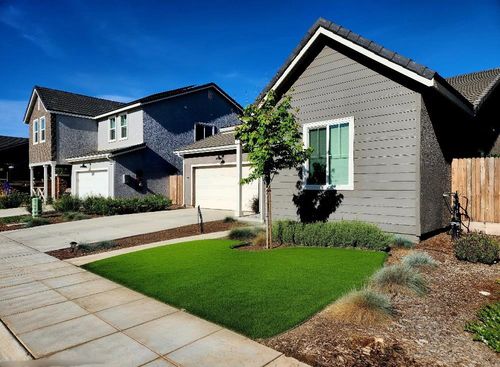 902 Atlantica Drive S, Madera, CA, 93636 | Card Image