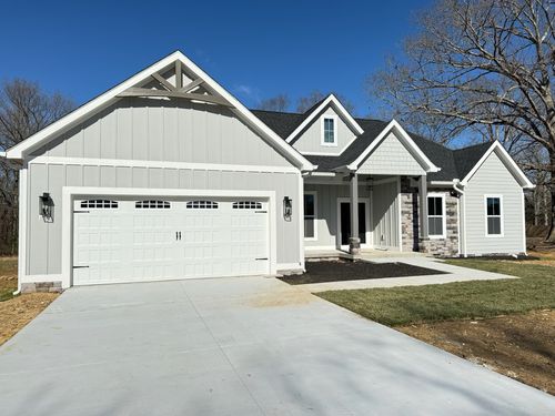 157 Old Eastbrook Rd, Estill Springs, TN, 37330-3684 | Card Image