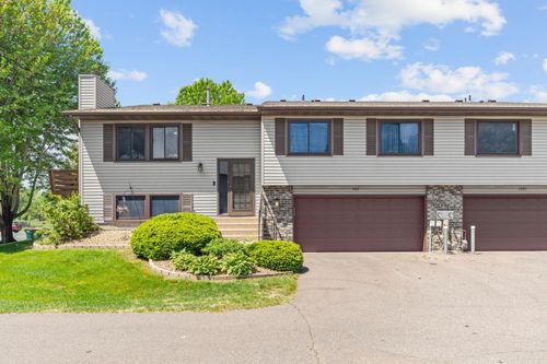 1013 122nd Ave Ne, Blaine, MN, 55434-3955 | Card Image