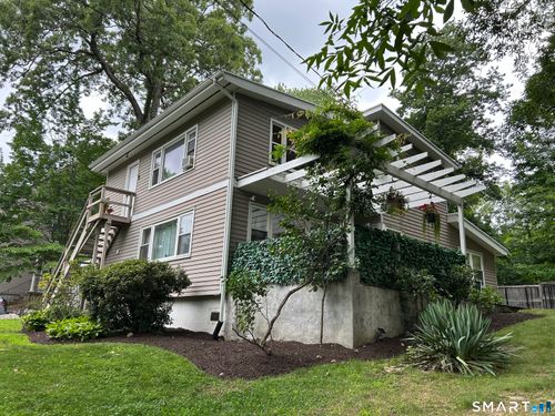 33 River St, New Canaan, CT, 06840-4232 | Card Image
