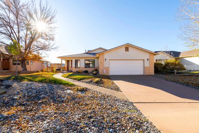 410 Prospectors Point, House other with 3 bedrooms, 2 bathrooms and null parking in Grand Junction CO | Image 2