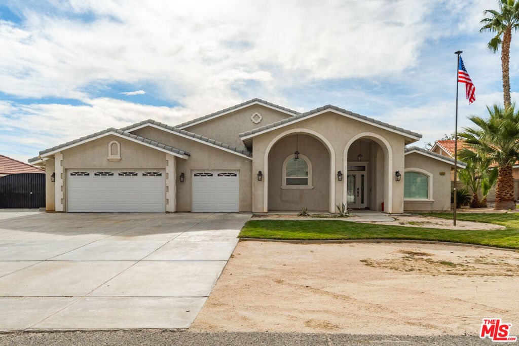 Residential in California City 4