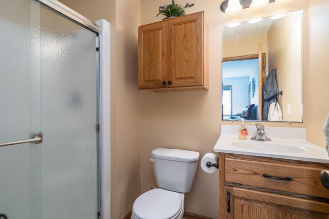 Primary en suite bathroom | Image 17