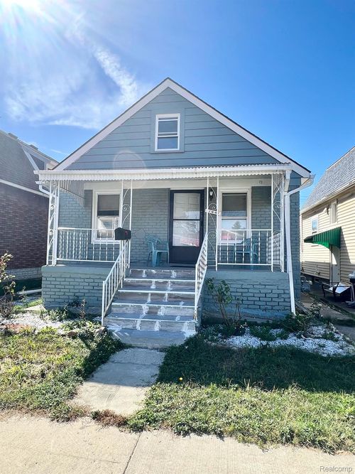 11441 Moran St, Hamtramck, MI, 48212-4113 | Card Image