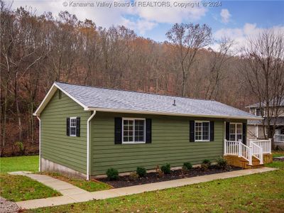 1875 Angel Fork Road, House other with 3 bedrooms, 2 bathrooms and null parking in Saint Albans WV | Image 1