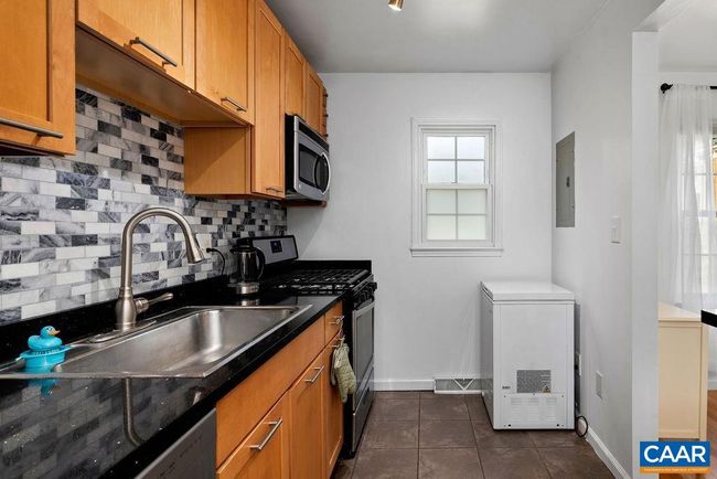 APT-1 - 114 Hessian Hills Rdg, Condo with 3 bedrooms, 2 bathrooms and null parking in CHARLOTTESVILLE VA | Image 9