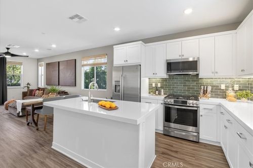 141 Graze Way, Rancho Mission Viejo, CA, 92694-1633 | Card Image