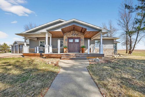 11145 Kimball Ave, Waterloo, IA, 50701-9537 | Card Image