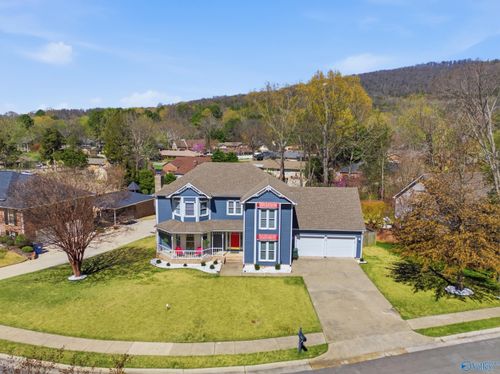 7804 Valley Bend Dr Se, Huntsville, AL, 35802-3945 | Card Image