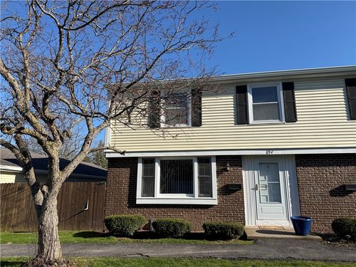 894 Hidden Valley Rd, Gates, NY, 14624-2306 | Card Image