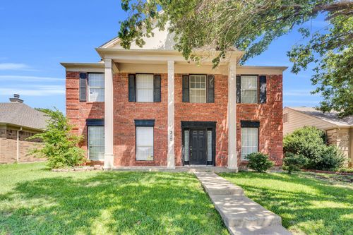 312 Pool Street, Cedar Hill, TX, 75104 | Card Image
