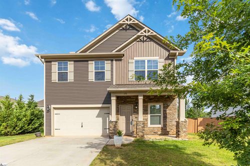 177 Viewmont Dr, Duncan, SC, 29334-8115 | Card Image