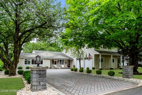 100 Westend Ave, Shrewsbury, NJ, 07702-4472 | Card Image