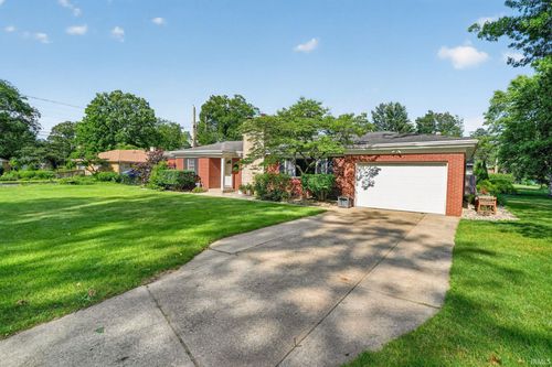 534 N Coquillard Dr, South Bend, IN, 46617-2555 | Card Image