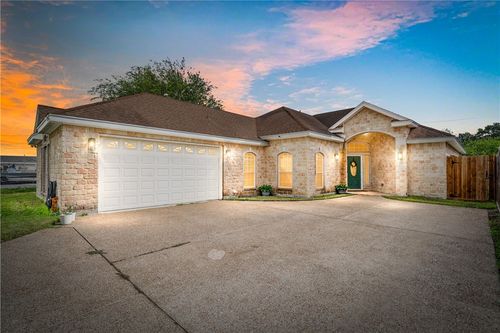 11330 Brendel Ln, Corpus Christi, TX, 78410-3142 | Card Image