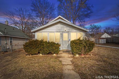 907 Merritt St, Grand Rapids, MI, 49507-3345 | Card Image