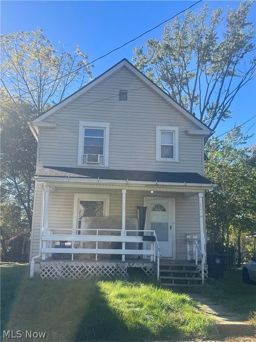 1214 Bellows St, Akron, OH, 44301-1716 | Card Image