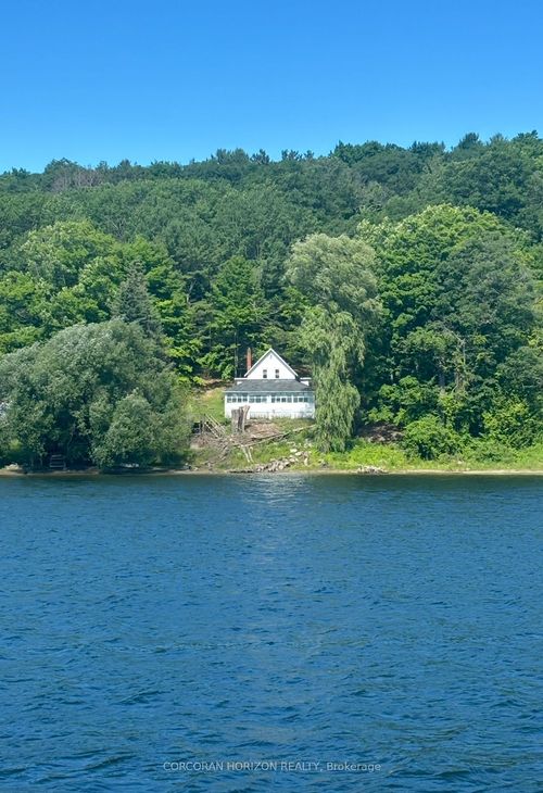 383 Champlain Rd, Penetanguishene, ON, L9M1S3 | Card Image