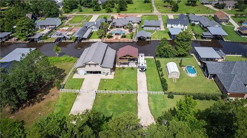 20591 Swamp Dr, Springfield, LA, 70462-7679 | Card Image