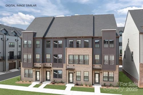 2006e-6002 Fonsac Ln, Charlotte, NC, 28217-3716 | Card Image